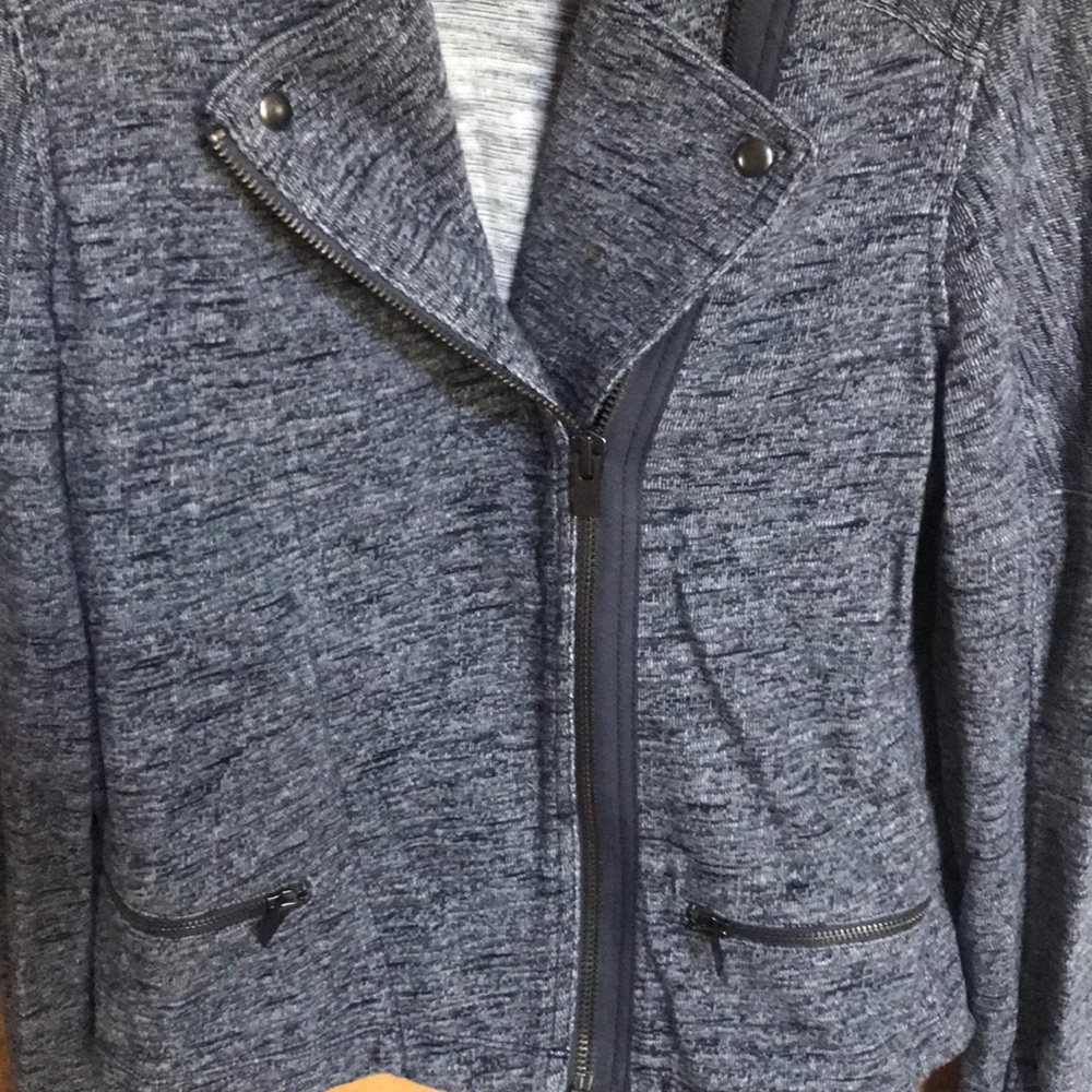 Gap Jacket - Picture 2 of 3